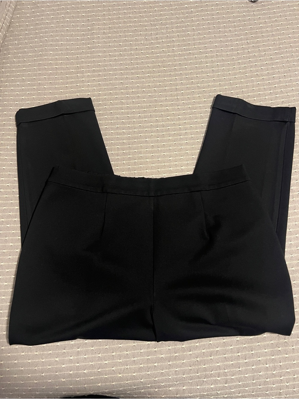 GUC Ann Taylor Black Slim Cropped Trousers - 14